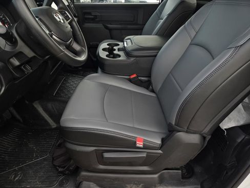 New 2026 RAM 3500 Tradesman w/ Chrome Appearance Group AWD/4WD image 15