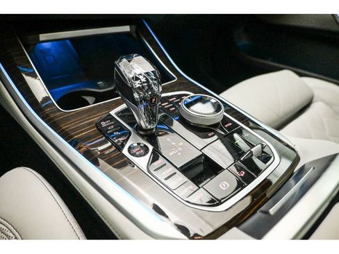 Used 2023 BMW X5 xDrive45e w/ Executive Package AWD/4WD image 16