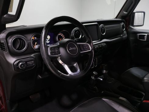 Certified 2021 Jeep Wrangler Unlimited Sahara AWD/4WD image 15