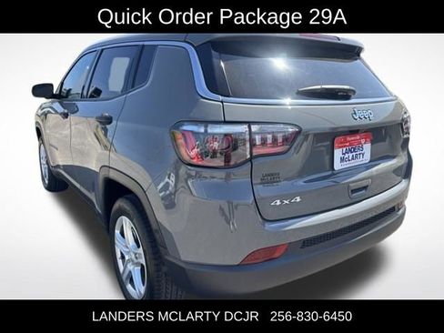 Used 2024 Jeep Compass Sport image 4