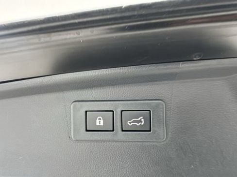 Certified 2022 Subaru Outback Limited w/ Popular Package #2 image 19