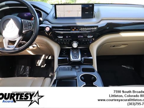 Used 2023 Acura MDX SH-AWD w/ Advance Package image 9