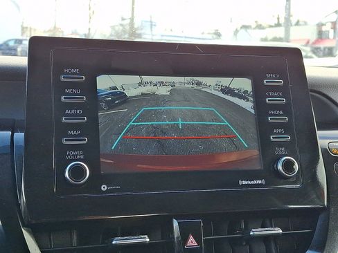 Used 2023 Toyota Camry SE image 17