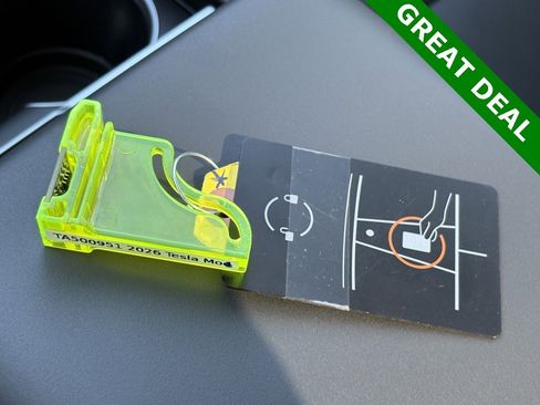 Used 2026 Tesla Model Y Long Range image 39