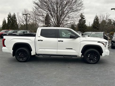 Used 2025 Toyota Tundra SR5 image 3