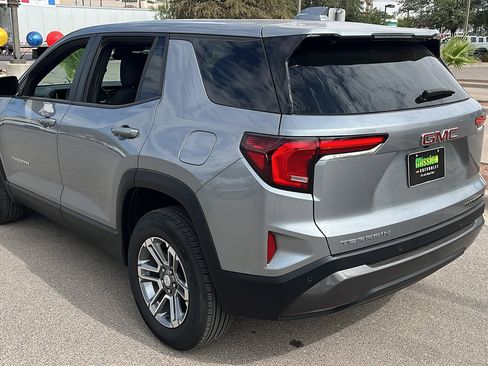 Used 2026 GMC Terrain Elevation FWD image 6
