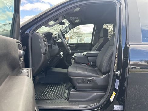 Used 2024 Chevrolet Silverado 2500 Custom w/ Custom Convenience Package AWD/4WD image 13