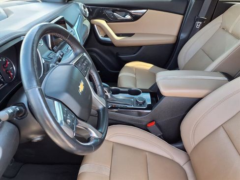 Used 2022 Chevrolet Blazer Premier w/ Enhanced Convenience Package image 16
