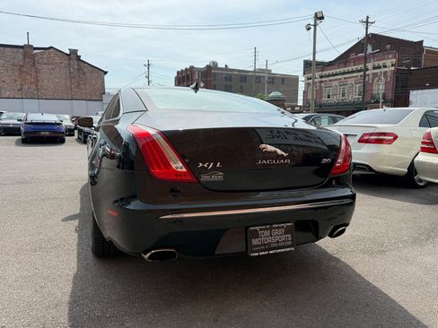 Used 2015 Jaguar XJ L Portfolio RWD image 4
