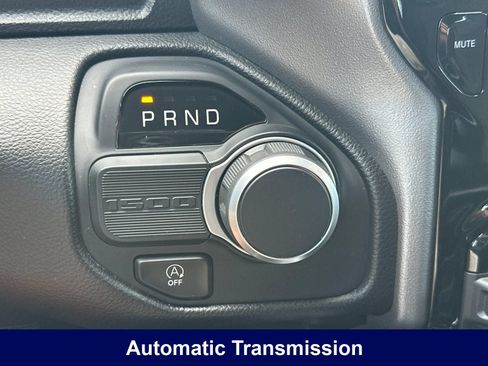 Used 2025 RAM 1500 Big Horn RWD image 27