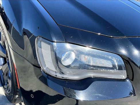 Certified 2023 Chrysler 300 S RWD image 28