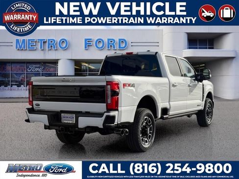 Used 2025 Ford F250 Platinum w/ FX4 Off-Road Package AWD/4WD image 5