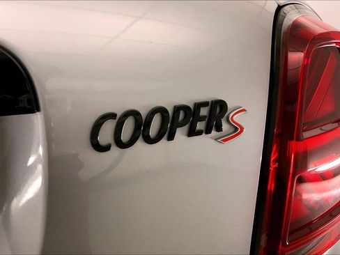 Certified 2024 MINI Cooper Countryman S w/ Premium Package AWD/4WD image 7