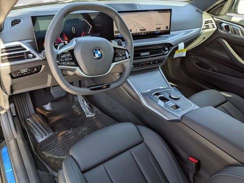 New 2026 BMW 430i Coupe image 3