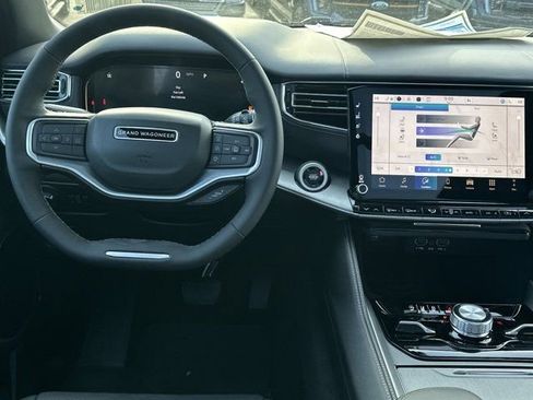 New 2026 Jeep Grand Wagoneer L Limited image 24