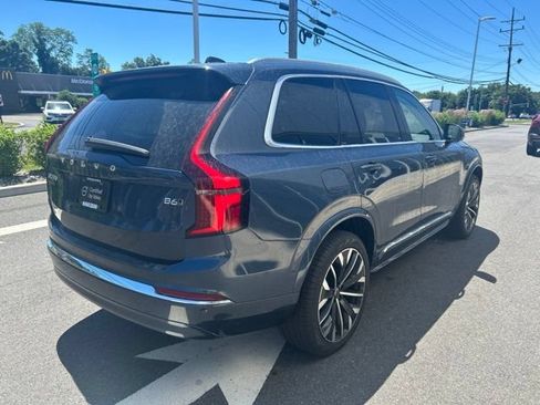 Certified 2025 Volvo XC90 B6 Plus AWD/4WD image 5