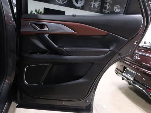 Used 2017 MAZDA CX-9 Signature image 28