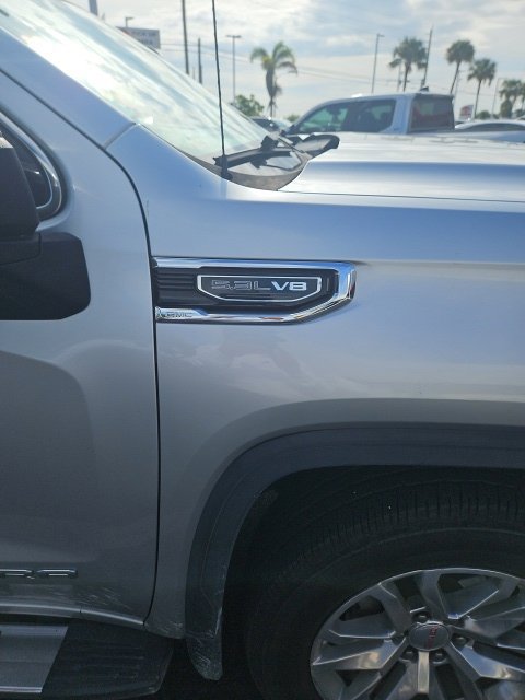 Used 2019 GMC Sierra 1500 SLT w/ SLT Premium Plus Package AWD/4WD image 3