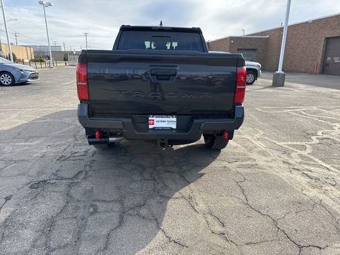 New 2026 Toyota Tacoma TRD Off-Road AWD/4WD image 4