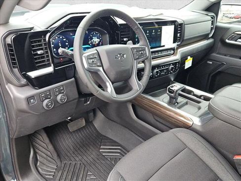 New 2026 Chevrolet Silverado 1500 LT Trail Boss w/ Safety Package image 3