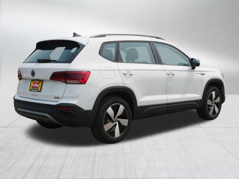 Used 2024 Volkswagen Taos S AWD/4WD image 7