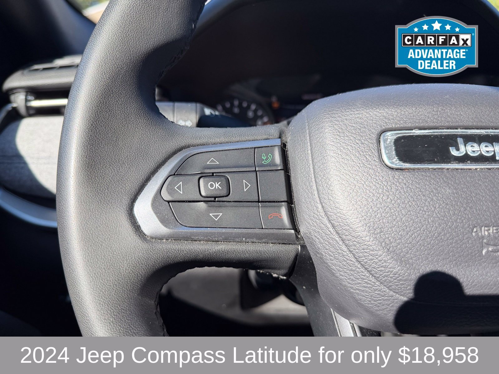 Used 2024 Jeep Compass Latitude AWD/4WD image 13