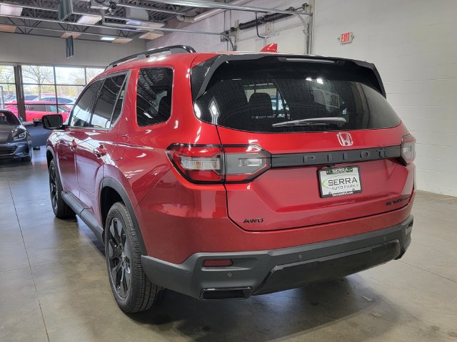 New 2026 Honda Pilot Black Edition image 7