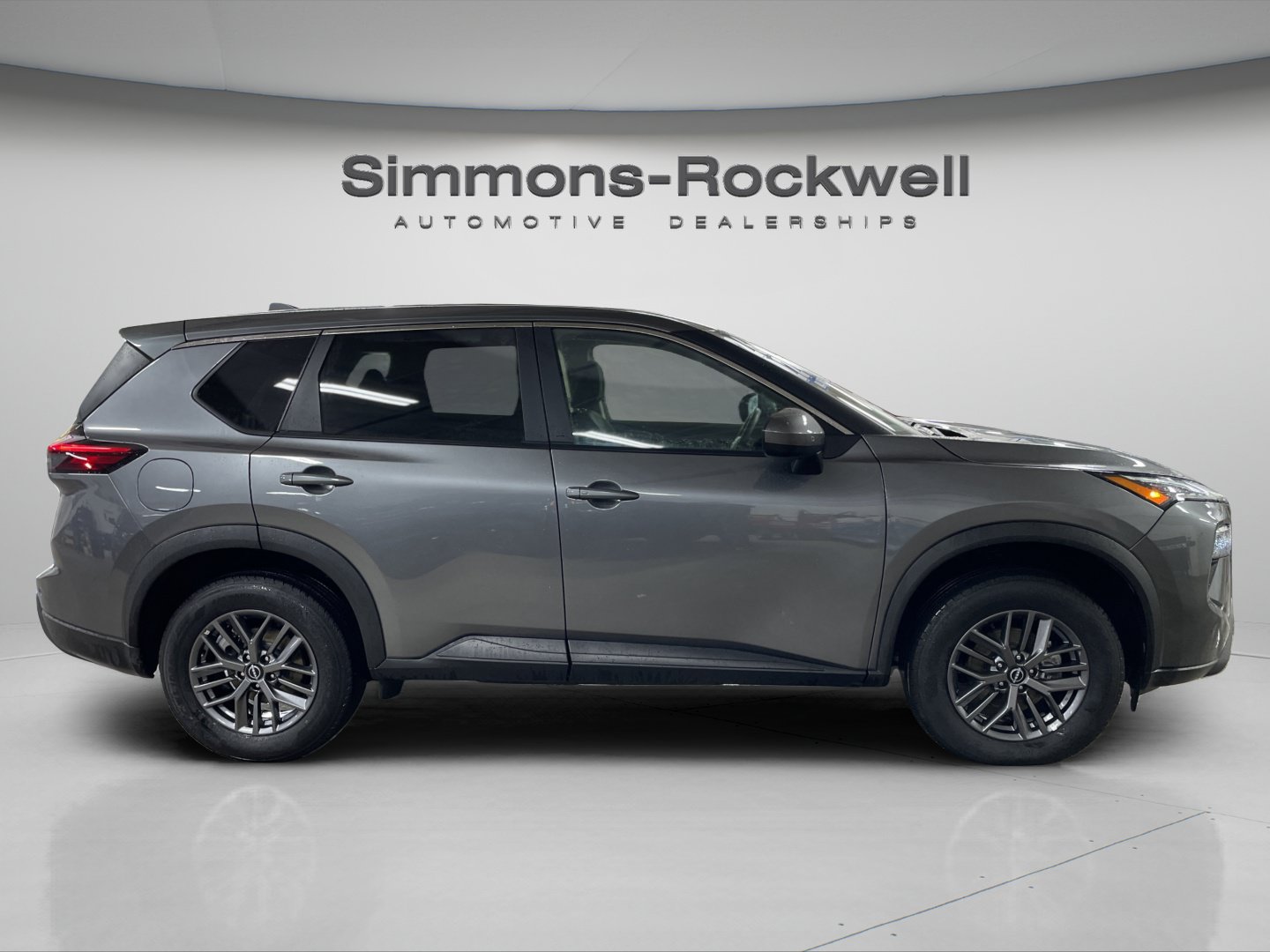 Used 2026 Nissan Rogue SV AWD/4WD image 6