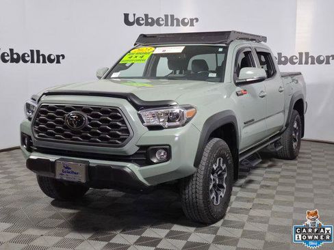 Certified 2023 Toyota Tacoma TRD Off-Road AWD/4WD image 3