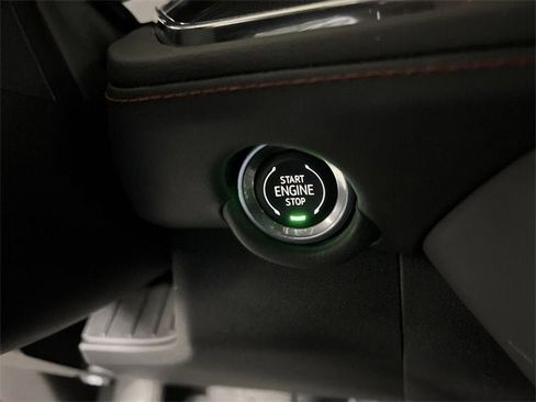 Certified 2025 Chevrolet Tahoe RST image 17