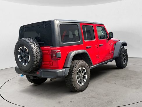 Used 2024 Jeep Wrangler Unlimited Rubicon 4xe AWD/4WD image 3