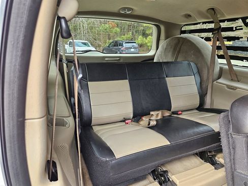 Used 2005 Ford Excursion Eddie Bauer image 11