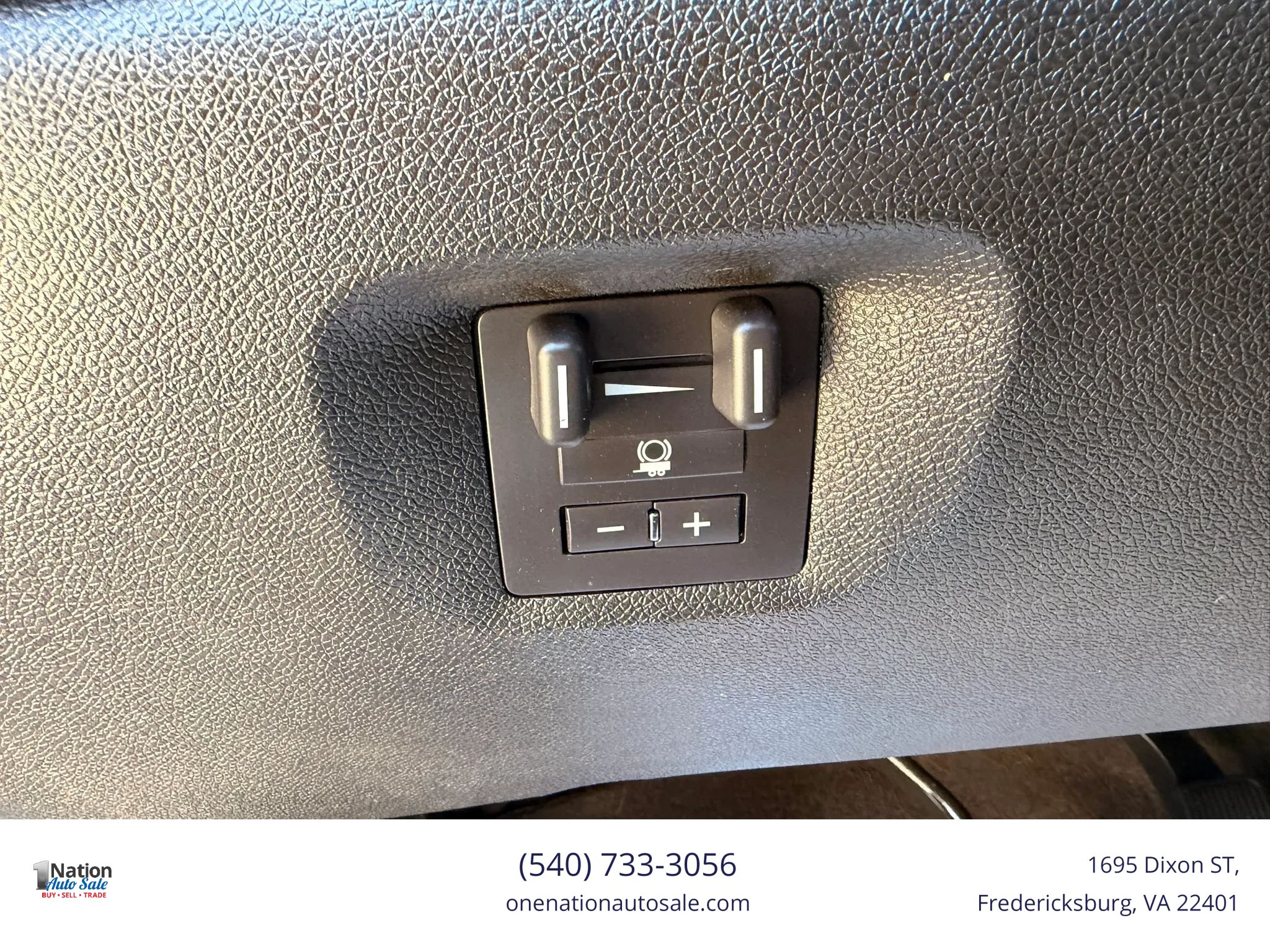 Used 2011 Chevrolet Silverado 2500 LT w/ Convenience Package AWD/4WD image 13