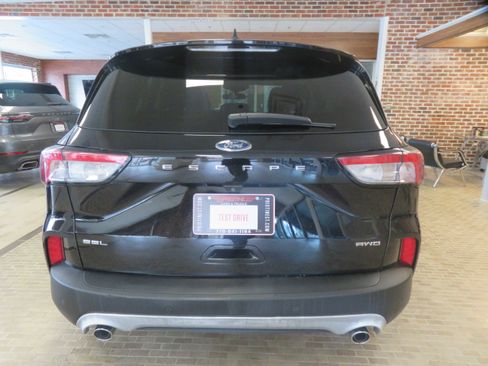 Used 2020 Ford Escape SEL image 58