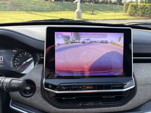 Certified 2022 Jeep Compass Latitude FWD image 29