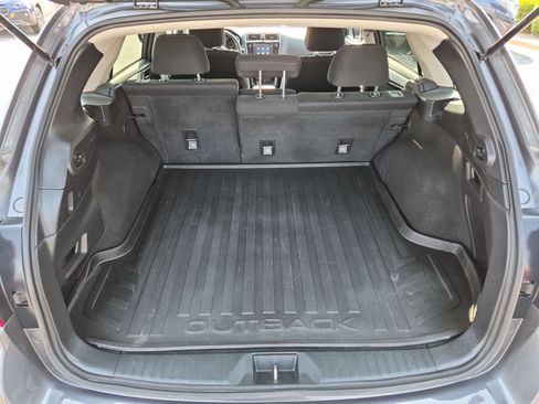 Used 2018 Subaru Outback 2.5i Premium AWD/4WD image 28