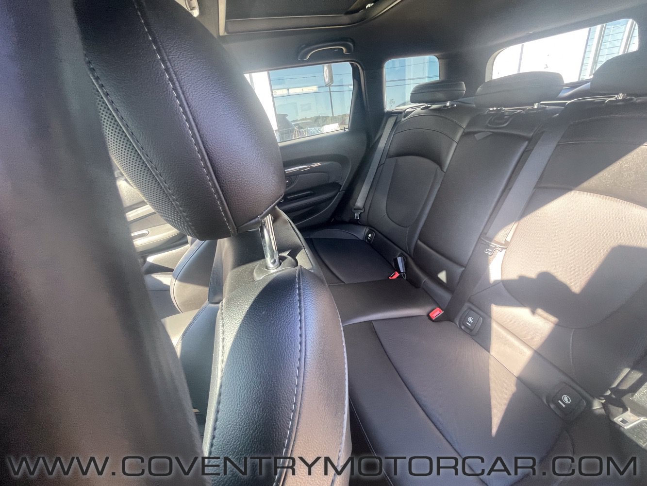 Used 2017 MINI Cooper Clubman S AWD/4WD image 22