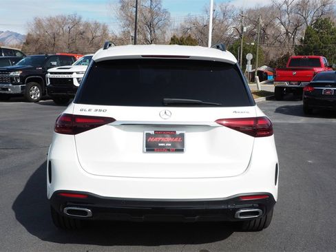 Used 2025 Mercedes-Benz GLE 350 4MATIC w/ AMG Line Exterior image 9
