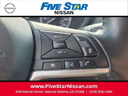 Used 2022 Nissan Sentra SV FWD image 26