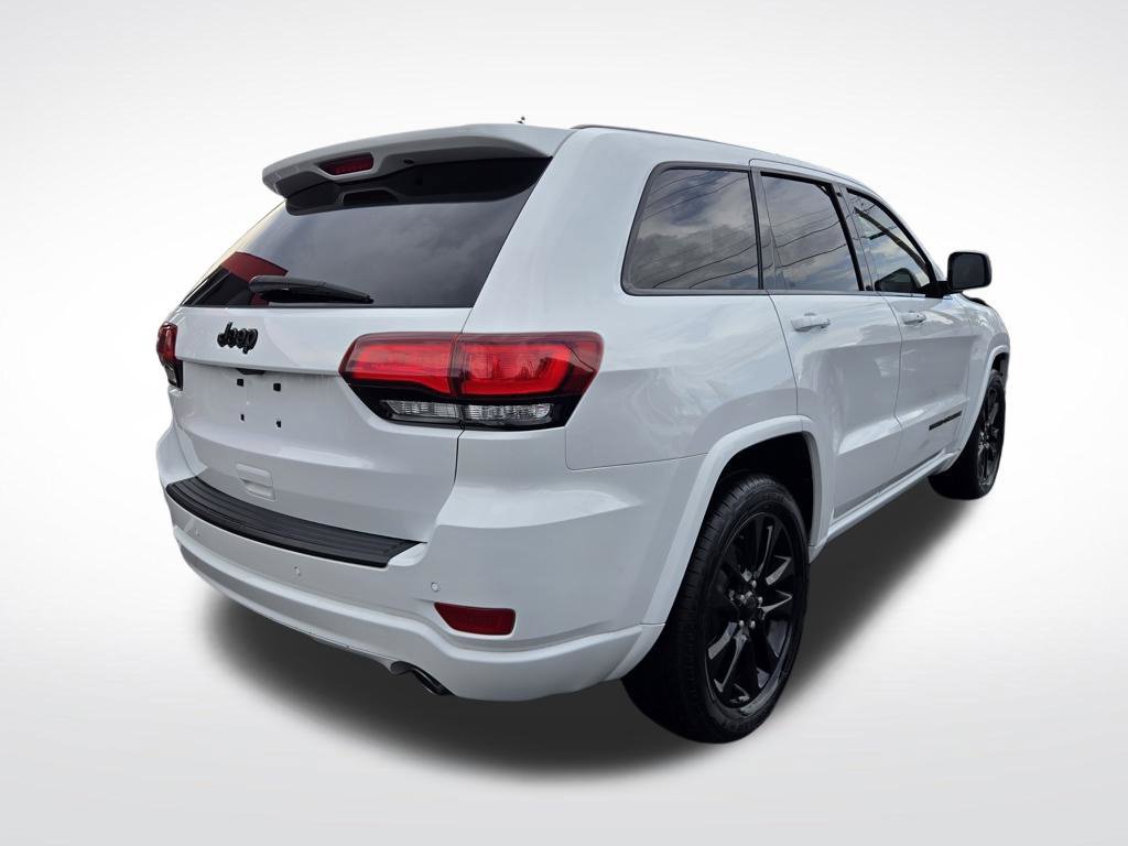 Used 2019 Jeep Grand Cherokee Altitude RWD image 7