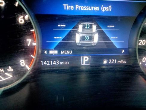 Used 2017 Nissan Maxima Platinum w/ Medallion Package FWD image 14