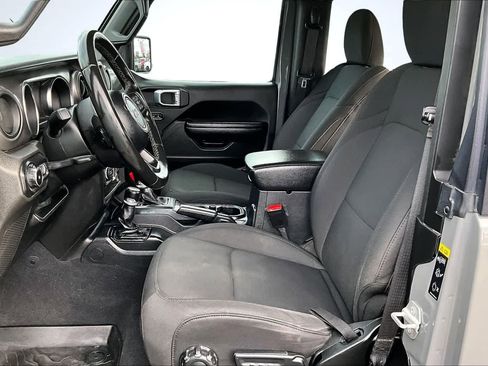 Used 2021 Jeep Wrangler Sport S image 11
