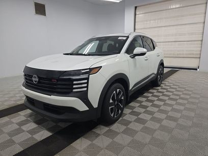 Used 2025 Nissan Kicks SR w/ Illumination Package