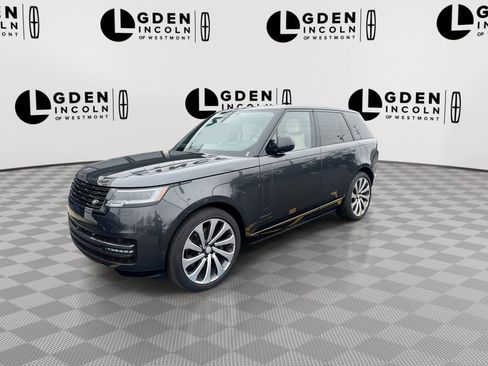 Used 2025 Land Rover Range Rover SE image 4