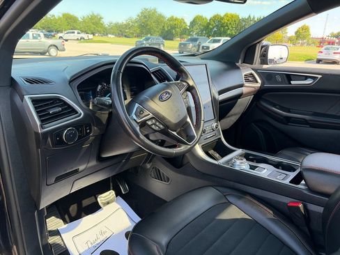 Used 2024 Ford Edge ST-Line w/ Cargo Accessory Package AWD/4WD image 14