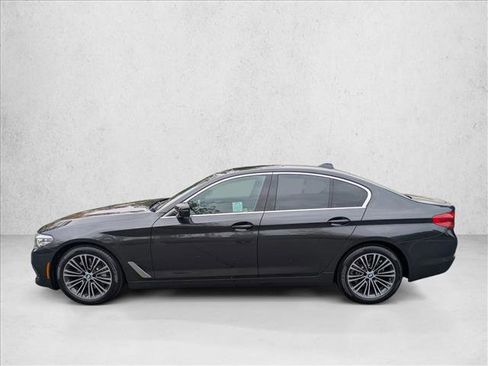 Used 2019 BMW 530i w/ Convenience Package image 9