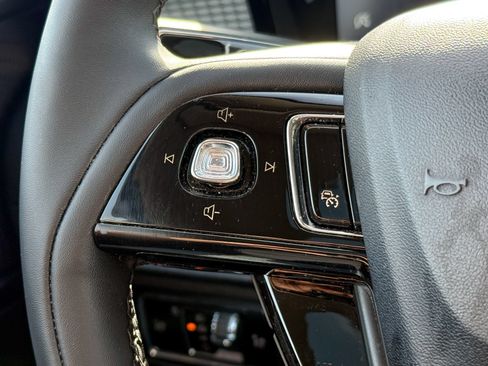 Used 2023 Lincoln Corsair AWD w/ Equipment Group 101A image 27