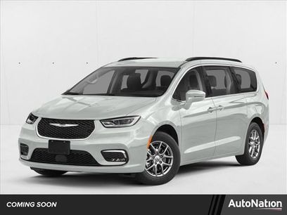 Used 2022 Chrysler Pacifica Touring-L