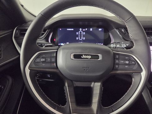 New 2026 Jeep Grand Cherokee L Limited RWD image 14