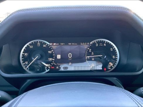 Used 2023 Land Rover Defender 110 X AWD/4WD image 22
